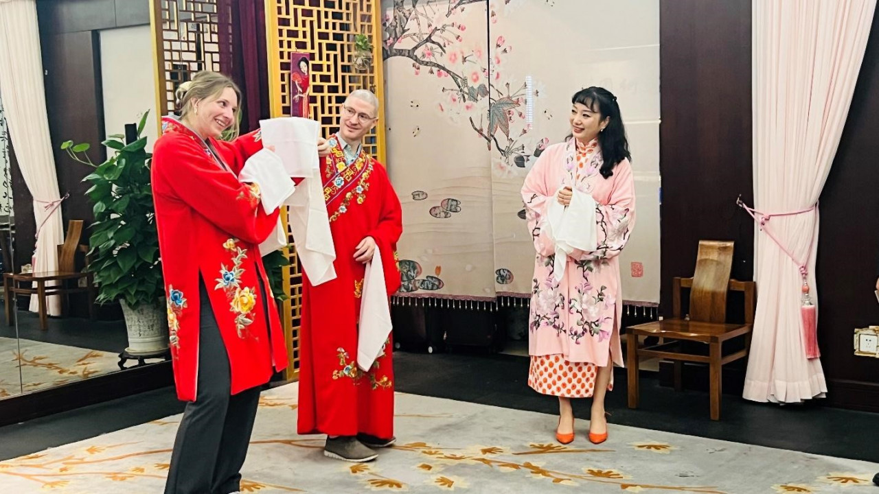 Montana Students Experienced Chinese Kunqu Opera in Shanghai